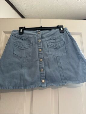 Kendall & Kylie Light Blue Button-Front Mini Skirt